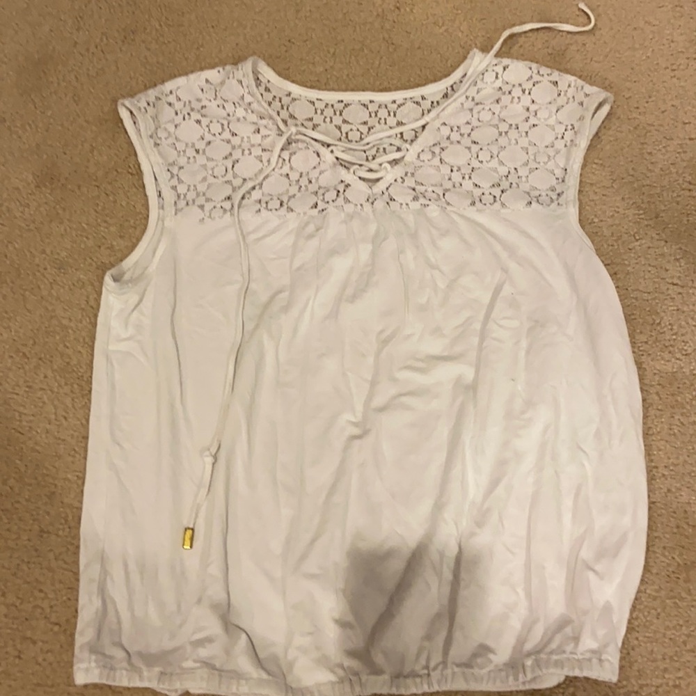 White tank